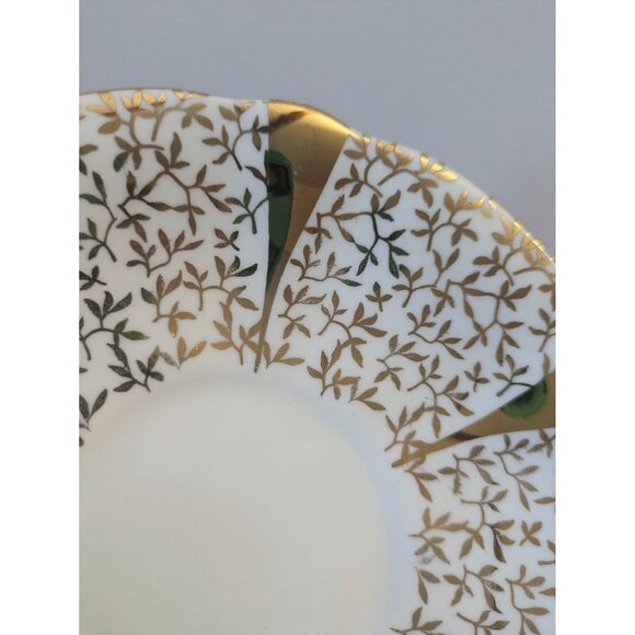 Queen Anne Tea Cup Saucer Wedding Anniversary Design Gold Trim England Vintage - Picture 7 of 16